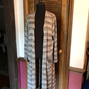 Lularoe Sarah sweater